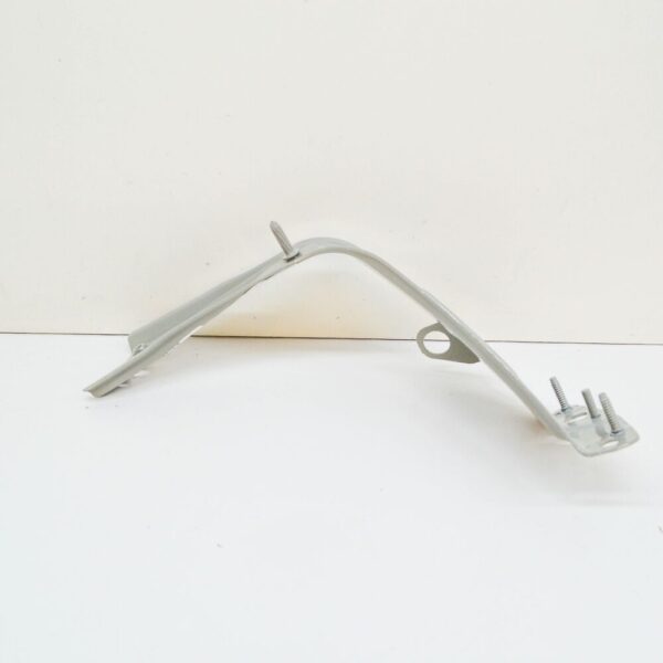 5C5821135 - NEW VOLKSWAGEN BEETLE A5 FRONT FENDER LEFT MOUNTING BRACKET 5C5821135