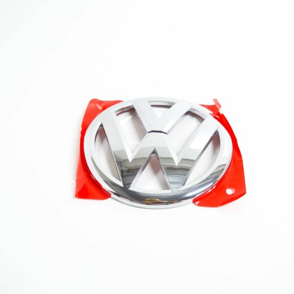 5C5853600A - NEW VOLKSWAGEN BEETLE A5 BONNET EMBLEM BADGE 5C5853600A