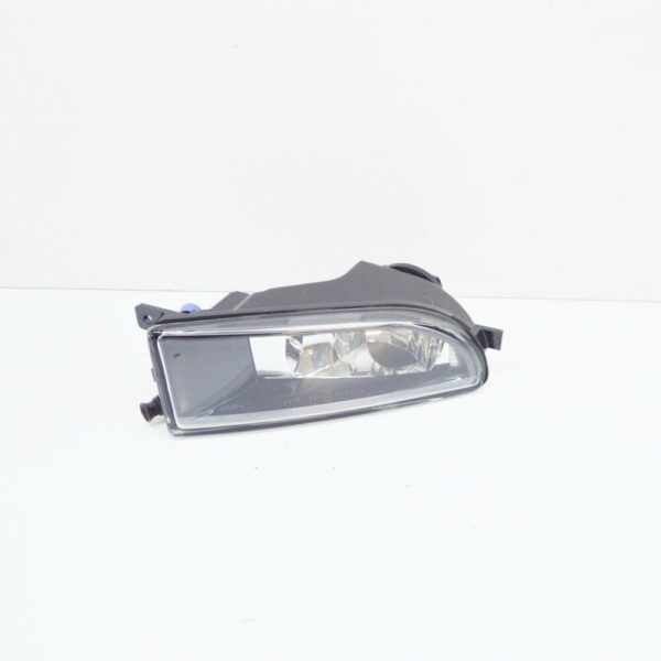 5C5941700C - NEW VOLKSWAGEN BEETLE A5 FRONT RIGHT FOG LIGHT 5C5941700C