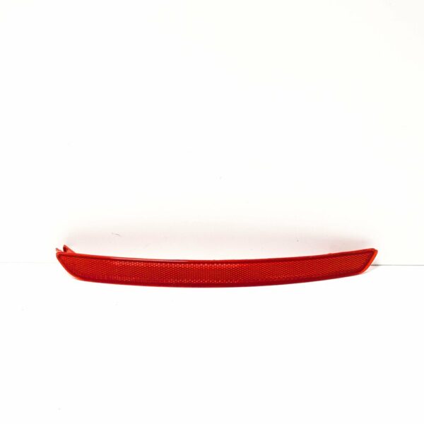 5C5945106 - NEW VOLKSWAGEN BEETLE 5C REAR BUMPER RIGHT REFLECTOR 5C5945106