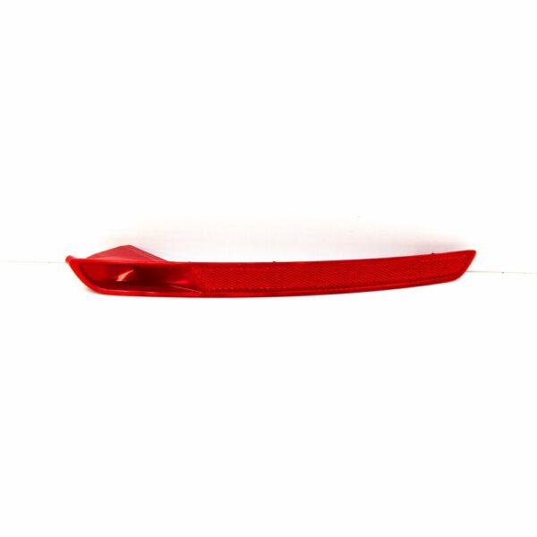 5C5945702B - NEW VW BETTLE A5 CABRIO REAR BUMPER RIGHT SIDE REFLECTOR 5C5945702B