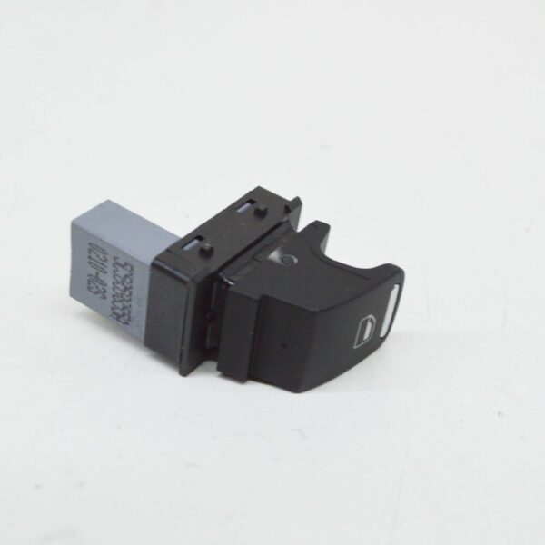 5C5959855AICX - NEW VW BEETLE A5 FRONT RIGHT DOOR WINDOW SWITCH LHD 5C5959855AICX