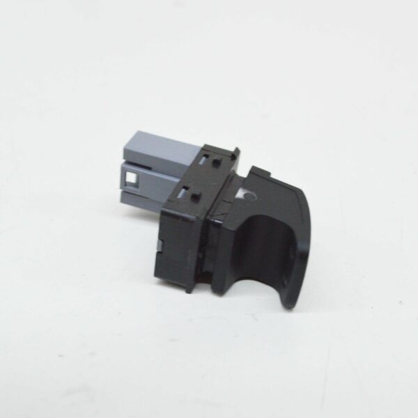 5C5959855AICX - NEW VW BEETLE A5 FRONT RIGHT DOOR WINDOW SWITCH LHD 5C5959855AICX