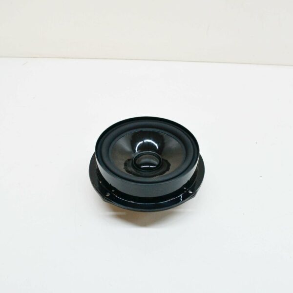 5C6035453B - NEW VOLKSWAGEN JETTA A6 FRONT DOOR BASS LOUDSPEAKER 5C6035453B