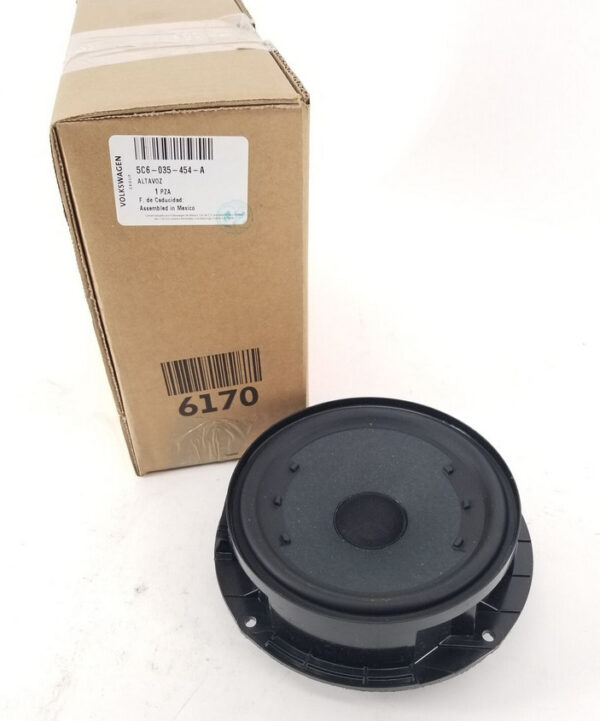 5C6035454A - NEW VOLKSWAGEN JETTA A6 FRONT DOOR BASS LOUDSPEAKER 5C6035454A ORIGINAL