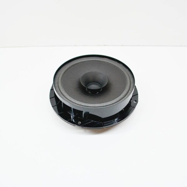 5C6035710A - NEW VOLKSWAGEN JETTA MK6 REAR DOOR SPEAKERS 5C6035710A ORIGINAL
