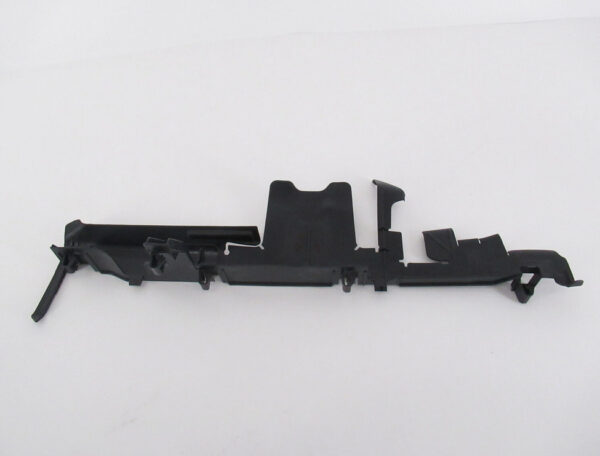5C6121283K - NEW VOLKSWAGEN JETTA A6 MK6 LEFT SIDE COOLER AIR DEFLECTOR 5C6121283K ORIGINAL