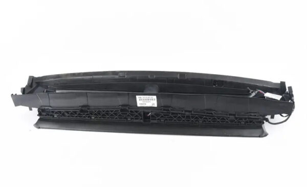 5C6122321C - NEW VW JETTA 15-17 FRONT BUMPER GRILL LOCK ARRANGEMENT 5C6122321B ORIGINAL
