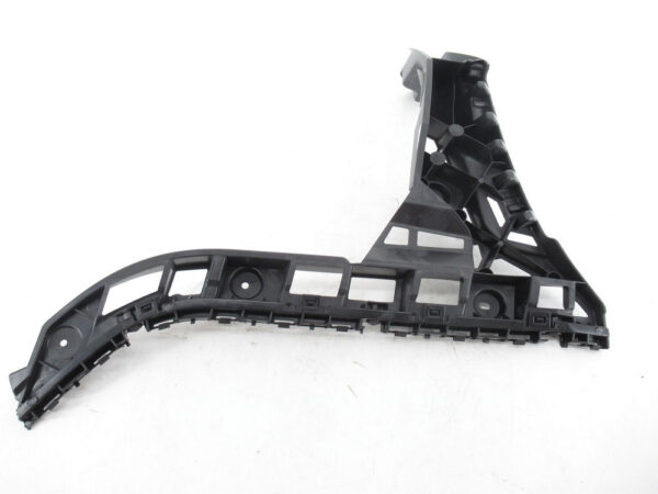 5C6807375 - NEW VOLKSWAGEN JETTA A6 MK6 REAR LEFT BUMPER RETAINER 5C6807375