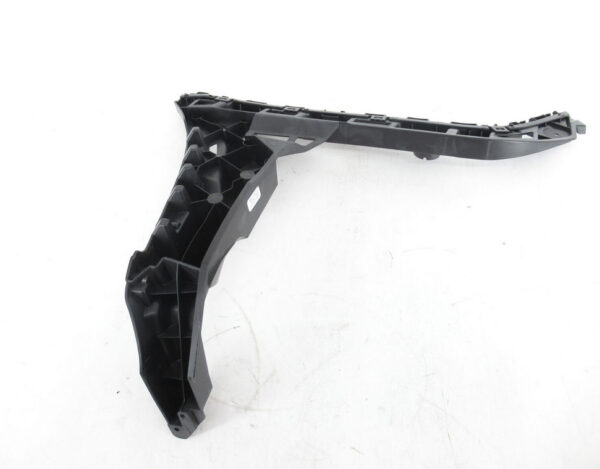 5C6807375 - NEW VOLKSWAGEN JETTA A6 MK6 REAR LEFT BUMPER RETAINER 5C6807375
