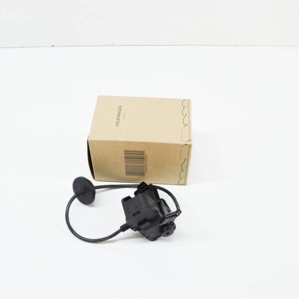 5C6810773K - VW GOLF 5G MK7 Rear Right Fuel Tank Cover Lock Actuator 5C6810773K NEW GENUINE