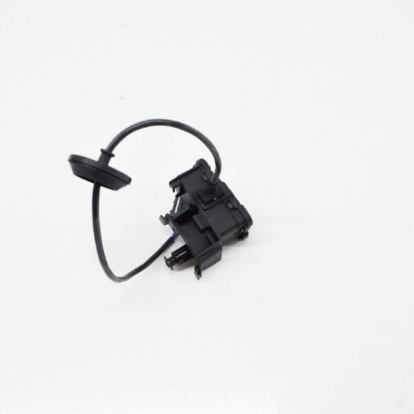 5C6810773K - VW GOLF 5G MK7 Rear Right Fuel Tank Cover Lock Actuator 5C6810773K NEW GENUINE