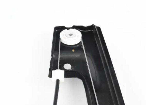 5C6837461K - NEW VOLKSWAGEN JETTA A6 MK6 FRONT LEFT DOOR WINDOW REGULATOR 5C6837461K ORIGINAL