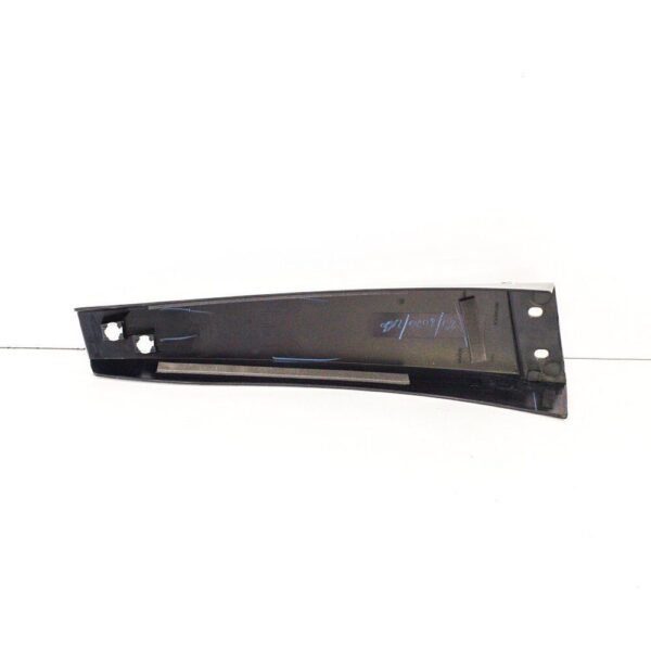 5C6853290041 - New Volkswagen Jetta Mk6 Exterior B-Pillar Trim Right Side 5C6853290041