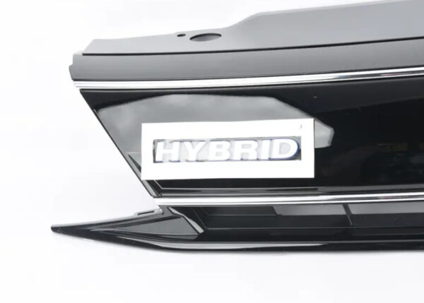 5C6853651NLQI - NEW VOLKSWAGEN JETTA A6 MK6 FRONT HYBRID RADIATOR GRILLE 5C6853651NLQI ORIGINAL