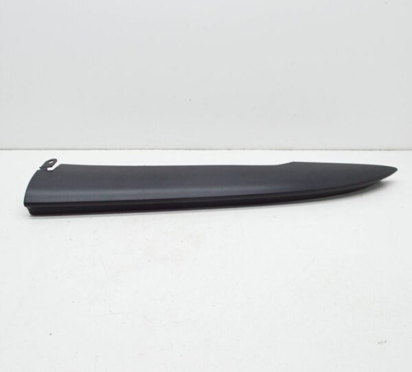 5C6854690 - VW JETTA A6 MK6 bumper trim rear right 5C68546909B9 NEW ORIGINAL
