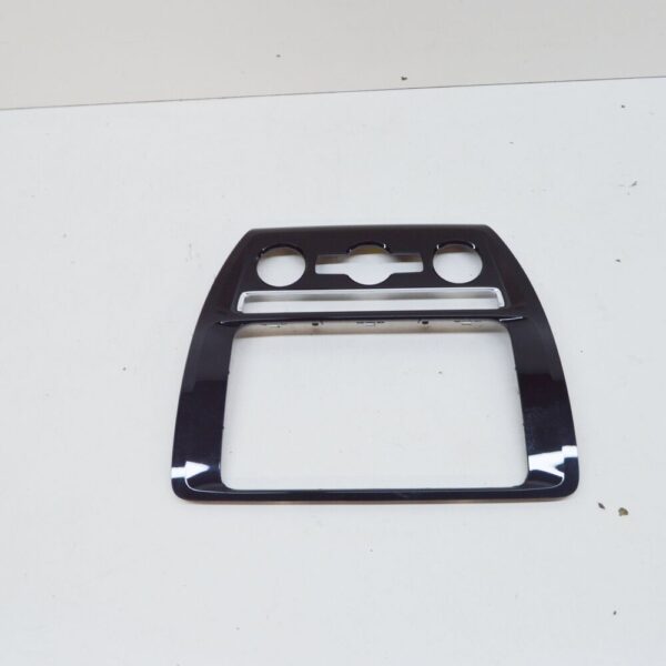 5C6858069FTAI - NEW VW JETTA MK6 16 CENTER INSTRUMENT PANEL RADIO TRIM 5C6858069FTAI