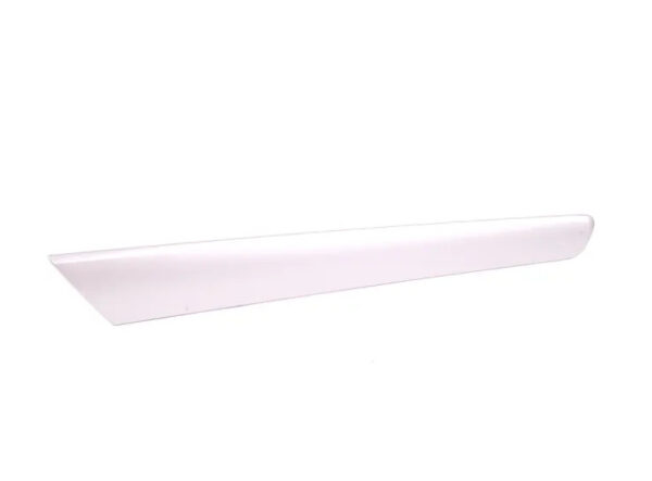 5C6867440A3H5 - NEW VW JETTA MK6 16 FRONT RIGHT DOOR MOLDING 5C6867440A3H5 ORIGINAL