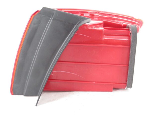 5C6945095D - NEW VOLKSWAGEN JETTA A6 REAR LEFT OUTER TAILLIGHT 5C6945095D