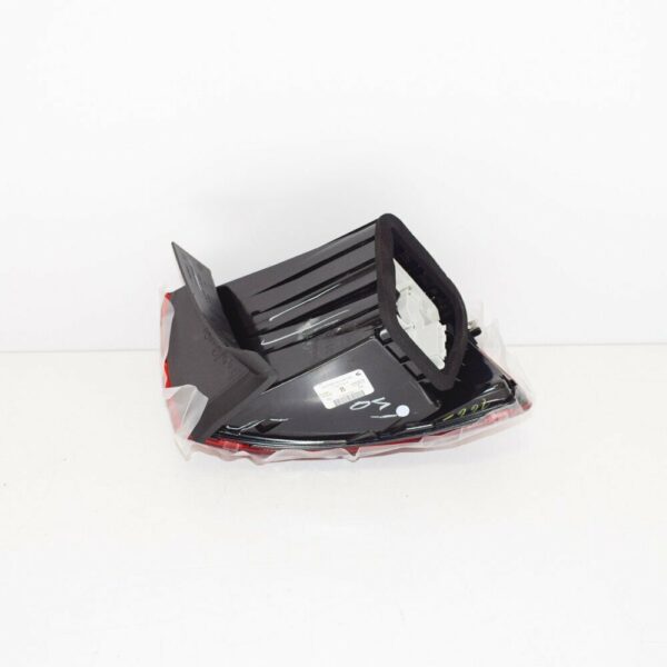 5C6945096N - NEW VOLKSWAGEN JETTA MK6 REAR RIGHT TAILLIGHT 5C6945096N
