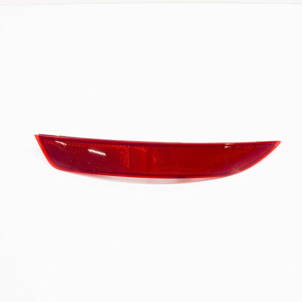 5C6945105A - NEW VOLKSWAGEN JETTA MK6 REAR LEFT REFLECTOR 5C6945105A