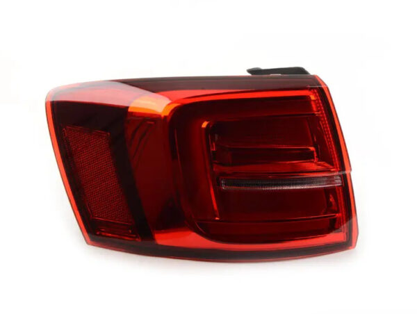 5C6945207D - NEW VW JETTA MK6 16 REAR OUTER LEFT TAILLIGHT 5C6945207D ORIGINAL