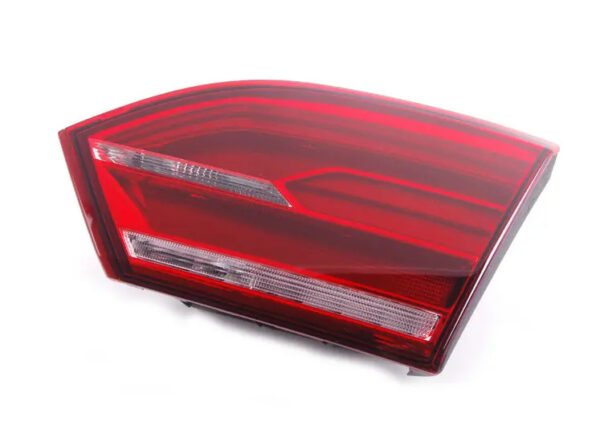 5C6945308A - NEW VW JETTA A6 REAR RIGHT SIDE INNER TAILLIGHT RHD 5C6945308A ORIGINAL