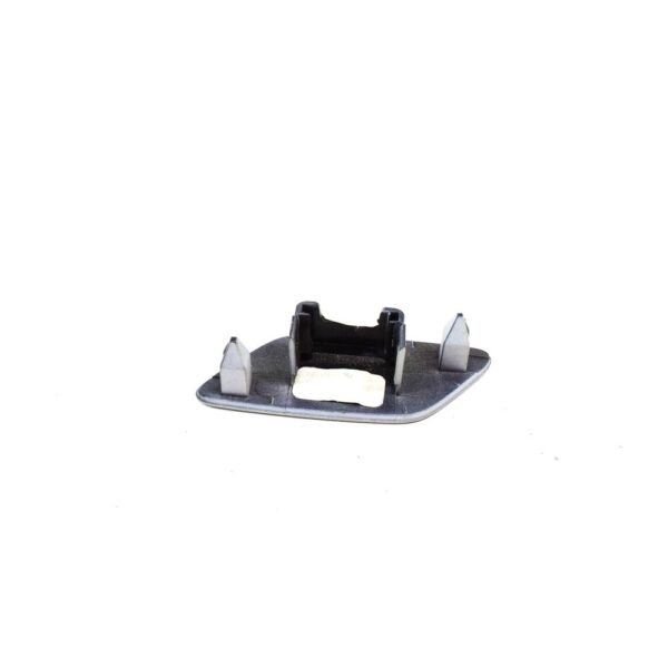 5C6955110BGRU - VW JETTA A6 right side headlight washing system cover cap 5C6955110BGRU NEW