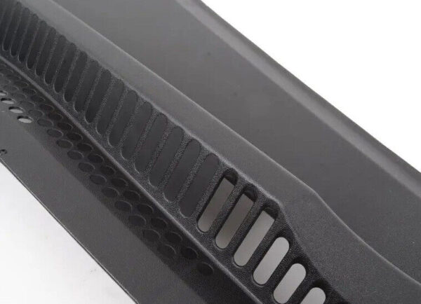 5C7819404A9B9 - OEM VOLKSWAGEN JETTA A6 RIGHT WATER DEFLECTOR LHD 5C7819404A9B9 GENUINE