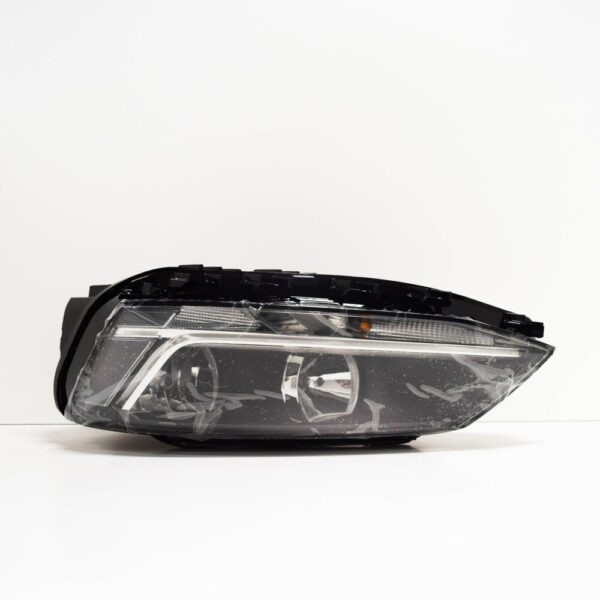 5C7941005K - Volkswagen Jetta A6 halogen headlights front left LHD 5C7941005K NEW ORIGINAL