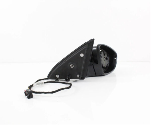 5C8857508C - NEW VW JETTA MK6 FRONT RIGHT WING MIRROR RHD 5C8857508C ORIGINAL