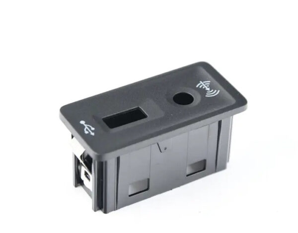 5G0035727 - NEW VW SHARAN 7N USB AND AUX-IN SOCKET HOUSING 5G0035727 GENUINE