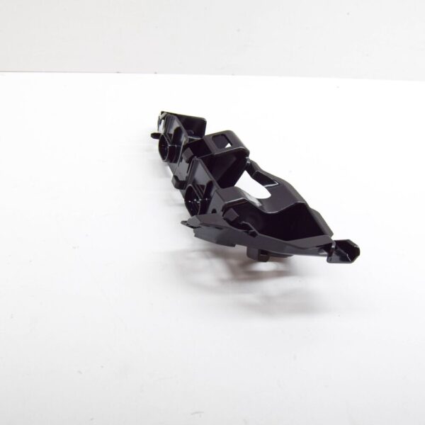 5G0807049A - VW GOLF MK7 FRONT LEFT BUMPER BRACKET 5G0807049A NEW GENUINE