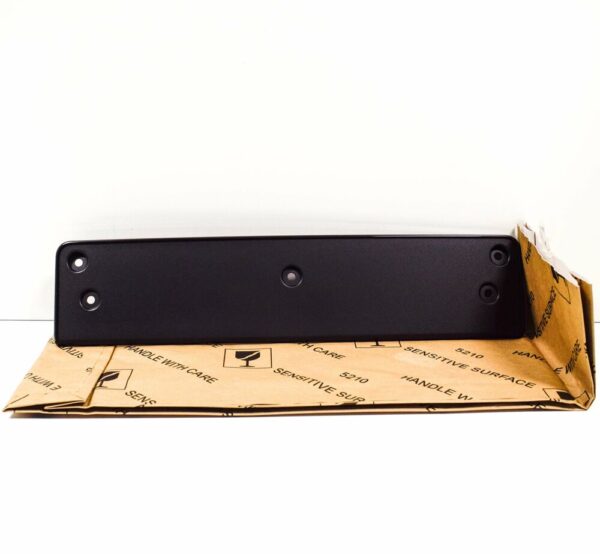 5G0807287C9B9 - NEW VOLKSWAGEN GOLF MK7 FRONT BUMPER NUMBER PLATE HOLDER 5G0807287C9B9