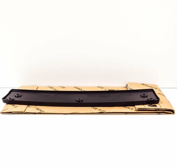 5G0807287C9B9 - NEW VOLKSWAGEN GOLF MK7 FRONT BUMPER NUMBER PLATE HOLDER 5G0807287C9B9