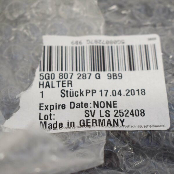 5G0807287G9B9 - NEW VW GOLF MK7 FRONT BUMPER LICENSE PLATE BRACKET 5G0807287G9B9