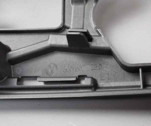 5G0807723D - NEW VW GOLF VII VARIANT BA5, BV5 FRONT LEFT BUMPER BRACKET 5G0807723D ORIGINAL