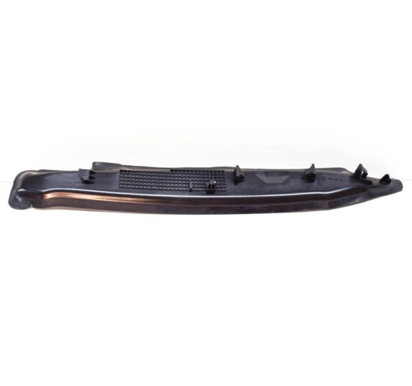 5G0821111C - Volkswagen Golf MK7 5G Front Left Wing Inner Trim 5G0821111C NEW GENUINE