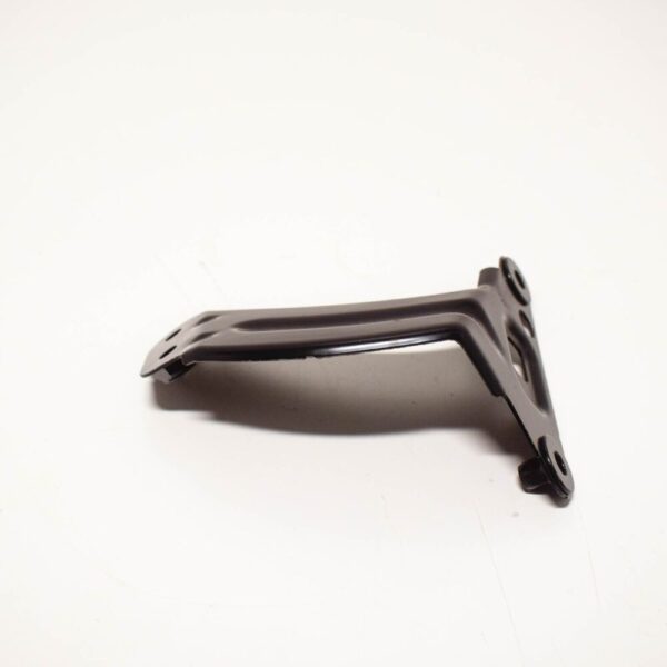 5G0821135C - Volkswagen GOLF Mk7 Front Left Fender Bracket 5G0821135C NEW GENUINE