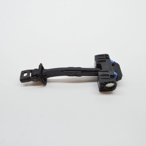 5G0837249D - VW GOLF VII 5G MK7 FRONT DOOR CATCH 5G0837249D NEW GENUINE