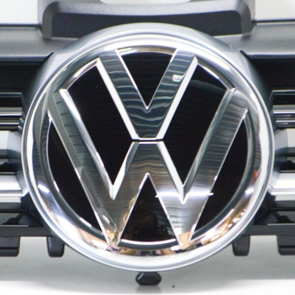 5G0853651EADQ - VW GOLF MK7 5G R-Line Front Bumper Radiator Grill 5G0853651EADQ NEW GENUINE