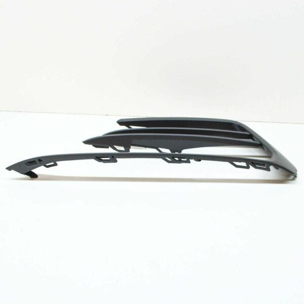 5G0853665P9B9 - NEW VOLKSWAGEN GOLF MK7 GTI FRONT LEFT BUMPER GRILLE TRIM 5G0853665P9B9 ORIGINAL