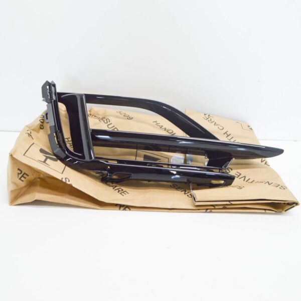 5G0853665R041 - Volkswagen Golf MK7 outdoor grille front left 5G0853665R041 NEW