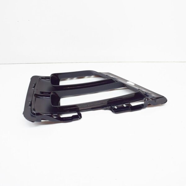 5G0853666H041 - NEW VW GOLF MK7 FRONT BUMPER LOWER RIGHT GRILLE 5G0853666H041 2015