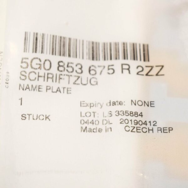 5G0853675R2ZZ - NEW VW GOLF MK7 REAR BOOT LID TRUNK "GTD" EMBLEM BAGDE 5G0853675R2ZZ
