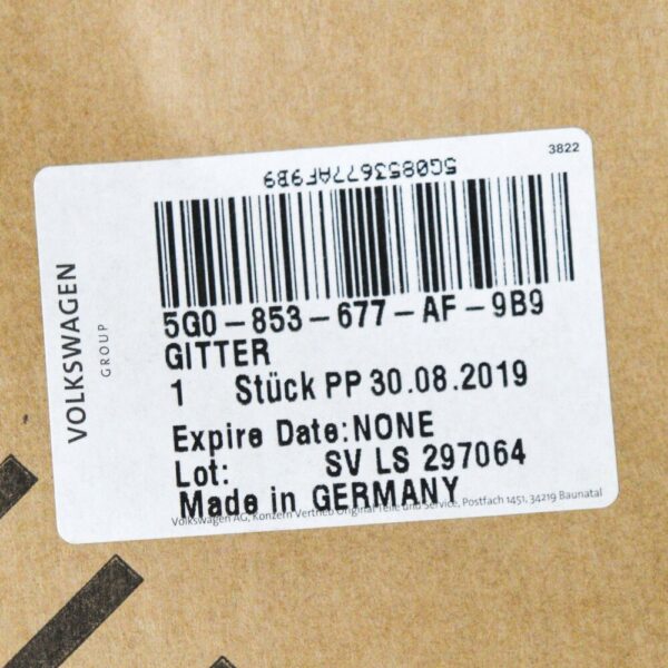 5G0853677AF9B9 - NEW VW GOLF MK7 FRONT BUMPER CENTER LOWER GTI GRILLE 5G0853677AF9B9 ORIGINAL