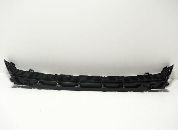 5G0853677AF9B9 - NEW VW GOLF MK7 FRONT BUMPER CENTER LOWER GTI GRILLE 5G0853677AF9B9 ORIGINAL