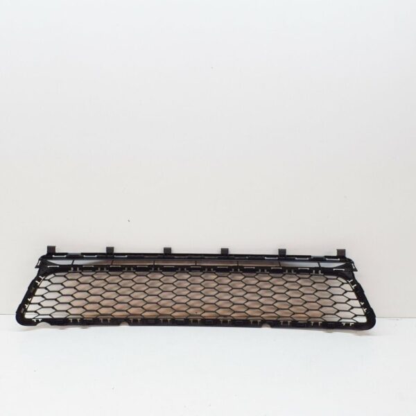 5G0853677C9B9 - NEW VW GOLF MK5 FRONT BUMPER CENTER LOWER GRILLE 5G0853677C9B9 2015 ORIGINAL