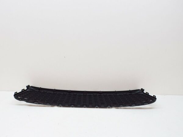 5G0853677C9B9 - NEW VW GOLF MK5 FRONT BUMPER CENTER LOWER GRILLE 5G0853677C9B9 2015 ORIGINAL