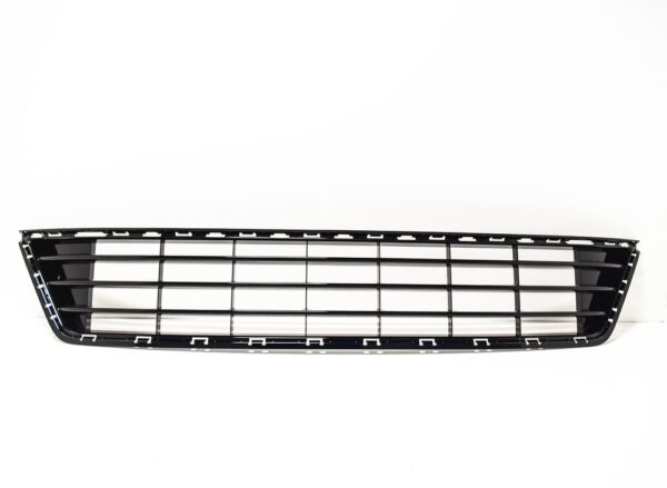 5G0853677F041 - VOLKSWAGEN GOLF MK7 Front Bumper Lower Grille R 5G0853677F041 NEW OEM 2014